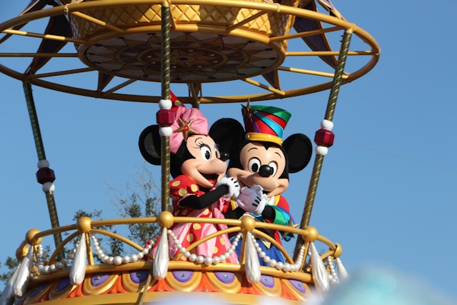 Mickey & Minnie Mouse